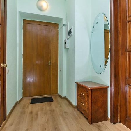 Two Bedroom Apartment On Liuteranska Street Киев Экстерьер фото
