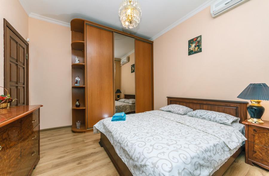 Two Bedroom Apartment On Liuteranska Street Киев Экстерьер фото